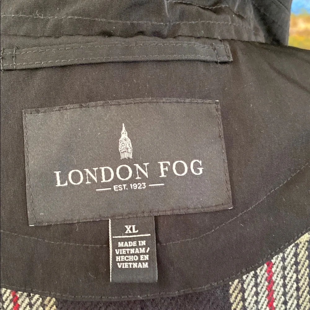 London Fog Black Double-Breasted Trench Coat - Picture 2 of 8